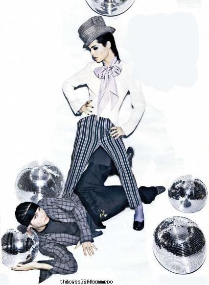 :nebun:  :nebun: bill si tom pe coperta revistei gq din germania
